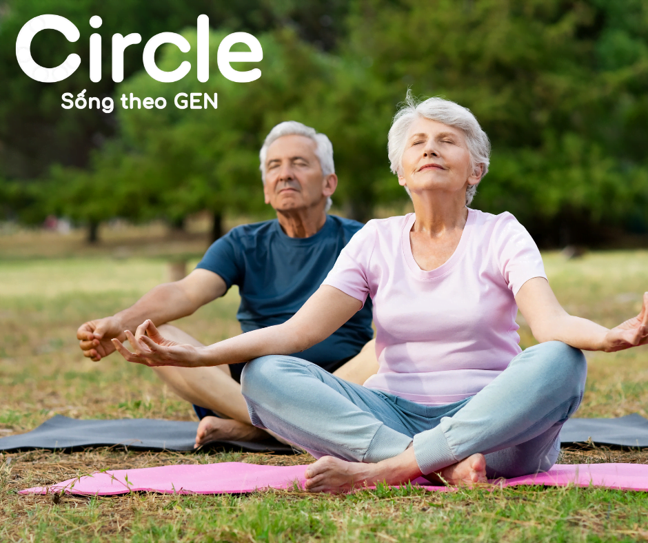 Yoga là môn thể dục tập trung vào hơi thở, giúp tinh thần của bệnh nhân tăng huyết áp được khoẻ mạnh.